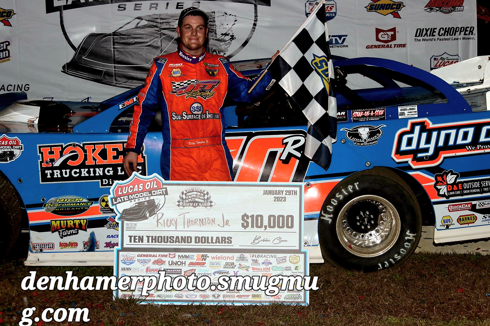 Ricky Thornton, Jr. grabs Lucas Oil Series win at Bubba Raceway Park