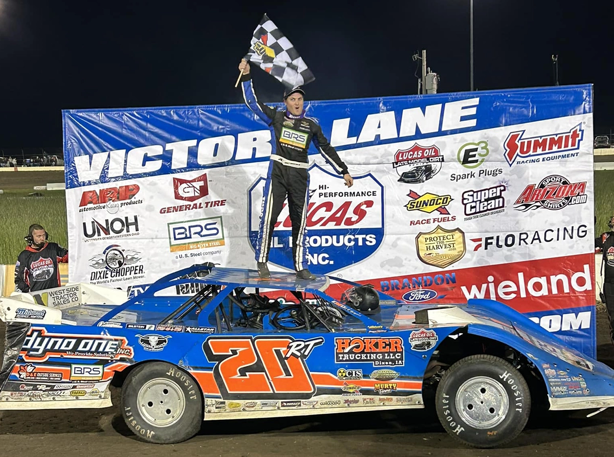 Ricky Thornton, Jr. takes Lucas Oil Late Model Series win at 300